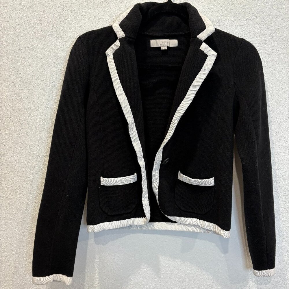 Ann Taylor Loft Blazer Button Up